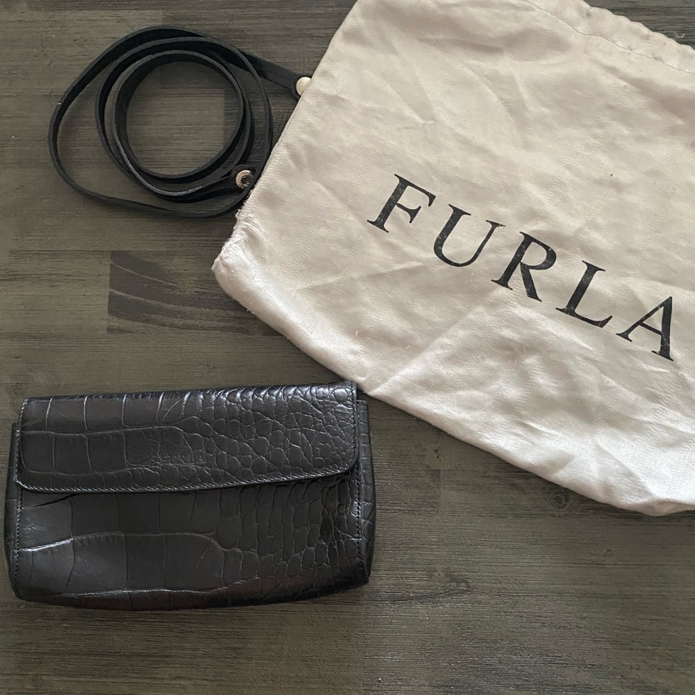 Vintage snakeskin Furla clutch /crossbody, dustbag